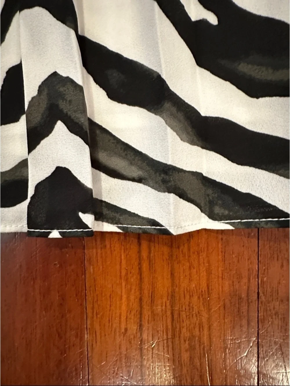 Banana Republic Black & White Zebra A-Line Skirt 29” long